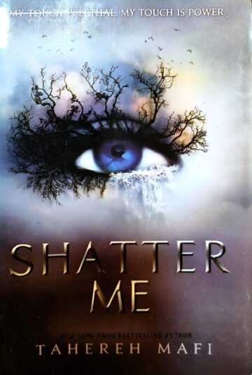 Shatter Me by Tahereh Mafi (English) (Paperback).