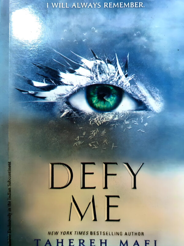 Defy Meby Tahereh Mafi (English) (Paperback).
