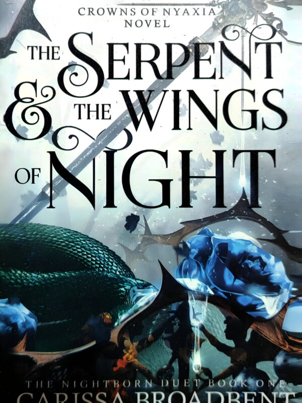 The Serpent & The Wings Of Night by Carissa Broadbent (English) (Paperback).