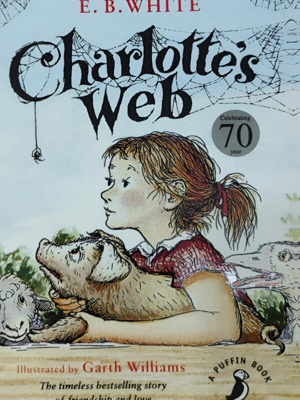 Charlotte` S Web by E B White (English) (Paperback).