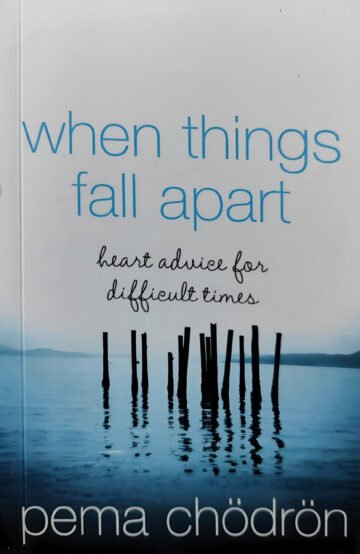 When Things Fall Apart by Pema Chodron (English) (Paperback).