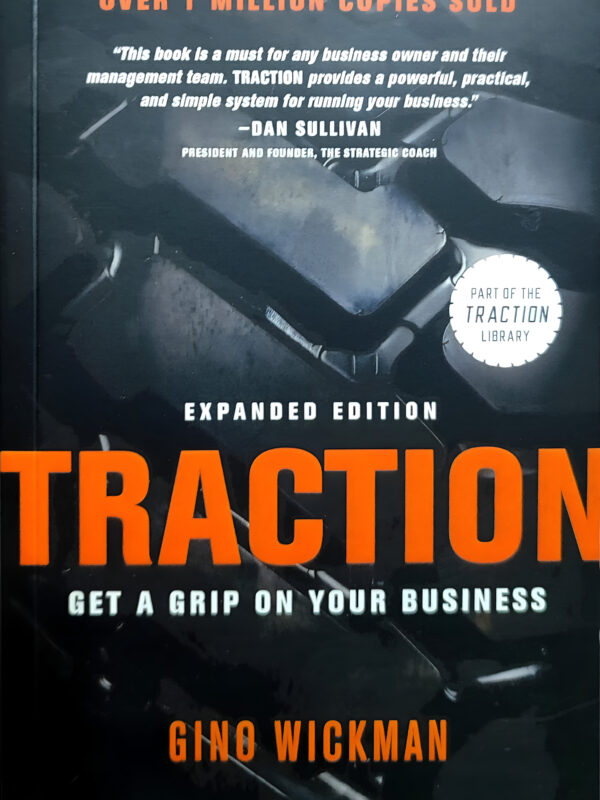 Traction by Gino Wickman (English) (Paperback).