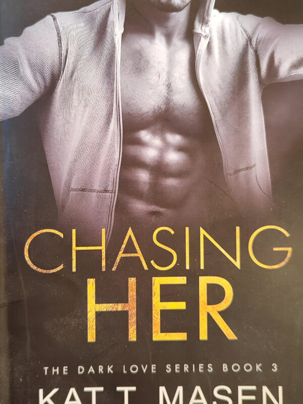 Chasing Her by Kat T. Masen (English) (Paperback).