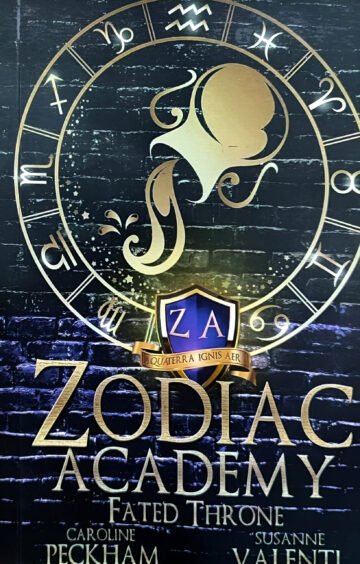 Zodiac Academy 6 (Fated Throne) by Caroline Peckham (English) (Paperback).