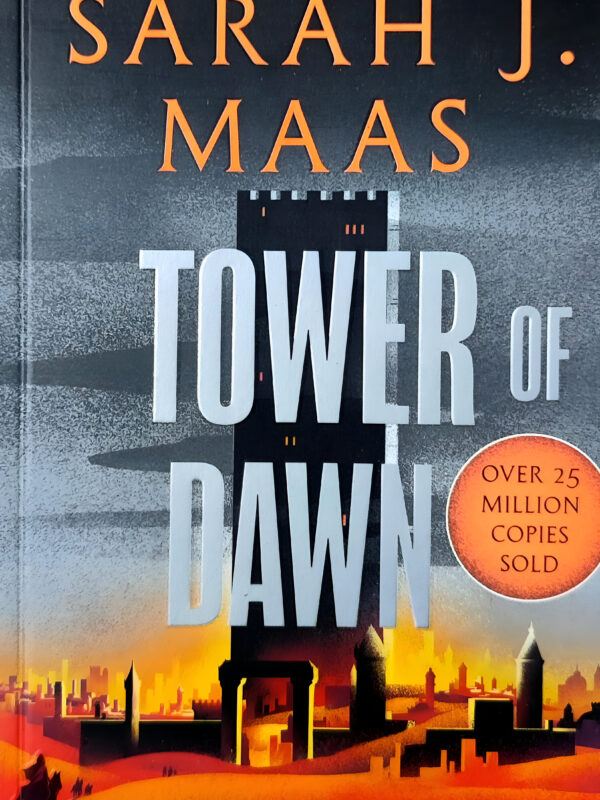 Tower Of Dawn by Sarah J. Maas (English) (Paperback).