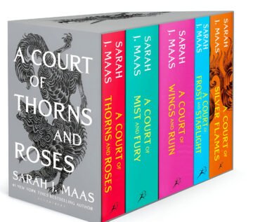A Court Of Thorns And Roses 5 Book Set by Sarah J. Maas (English) (Paperback).
