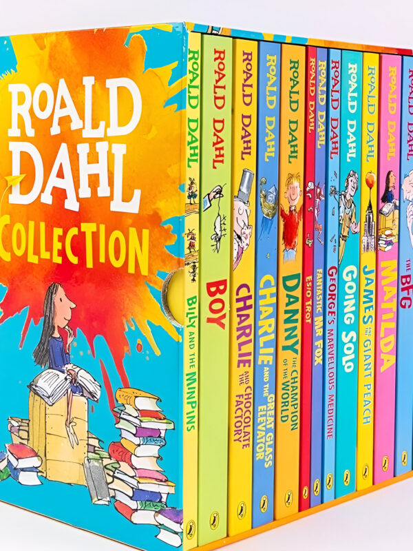 Roald Dahl Complete Collection Box Set (16 Titles) by Roald Dahl (English) (Paperback).