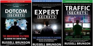 Dotcom Secrets + Expert Secrets + Traffic Secrets 3 Book Set by Russell Brunson (English) (Paperback).