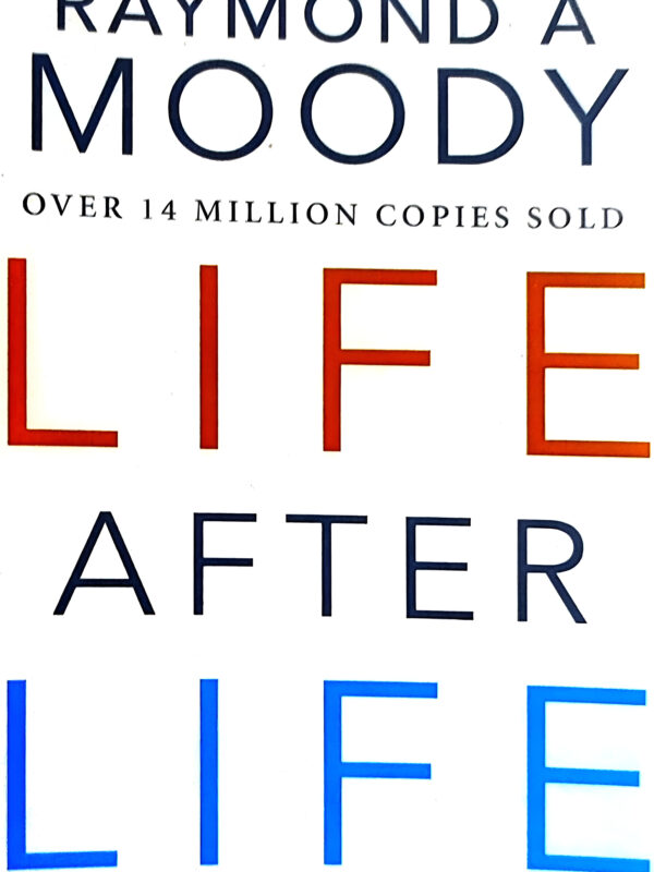 Life After Life by Dr Raymond Moody (English) (Paperback).